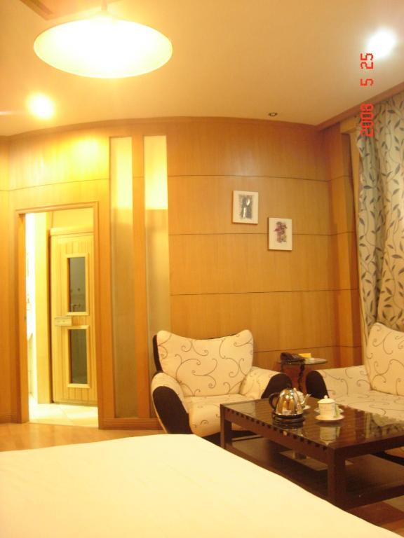 Beijing Ai Hua Hotel Zimmer foto